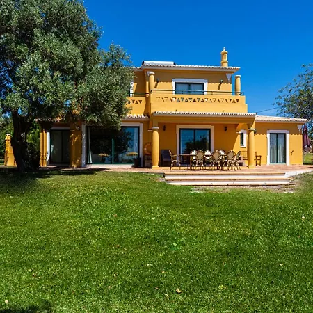 Limao Villa